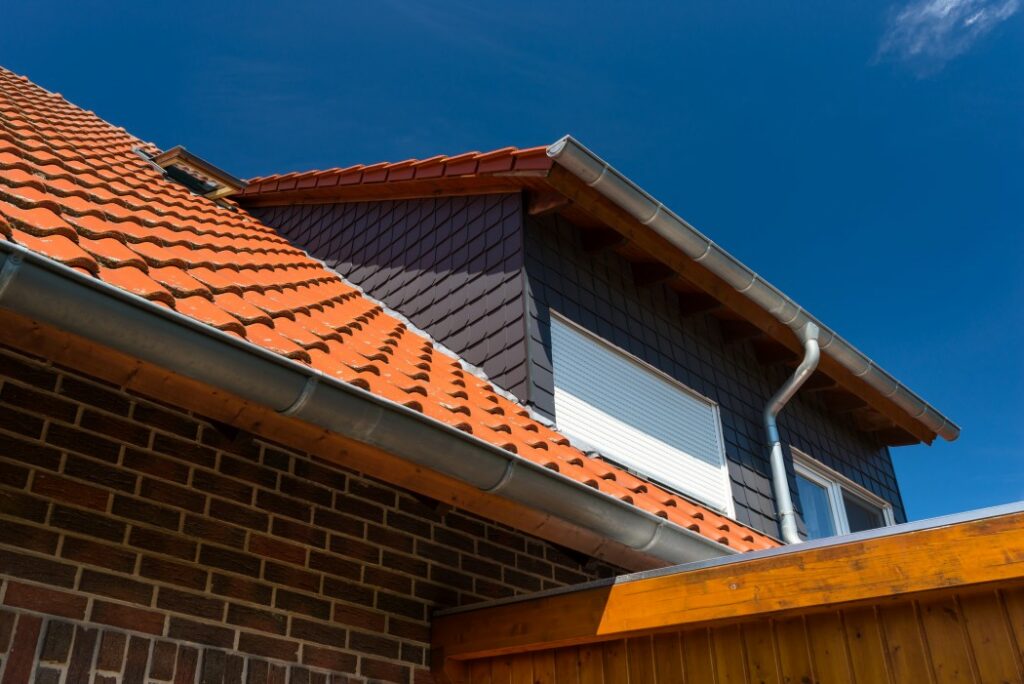 Ceramic or Clay roof tiles
