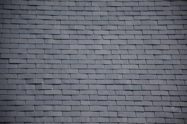 Roofing slate tiles