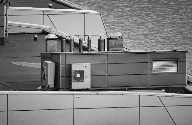 Rooftop AC unit